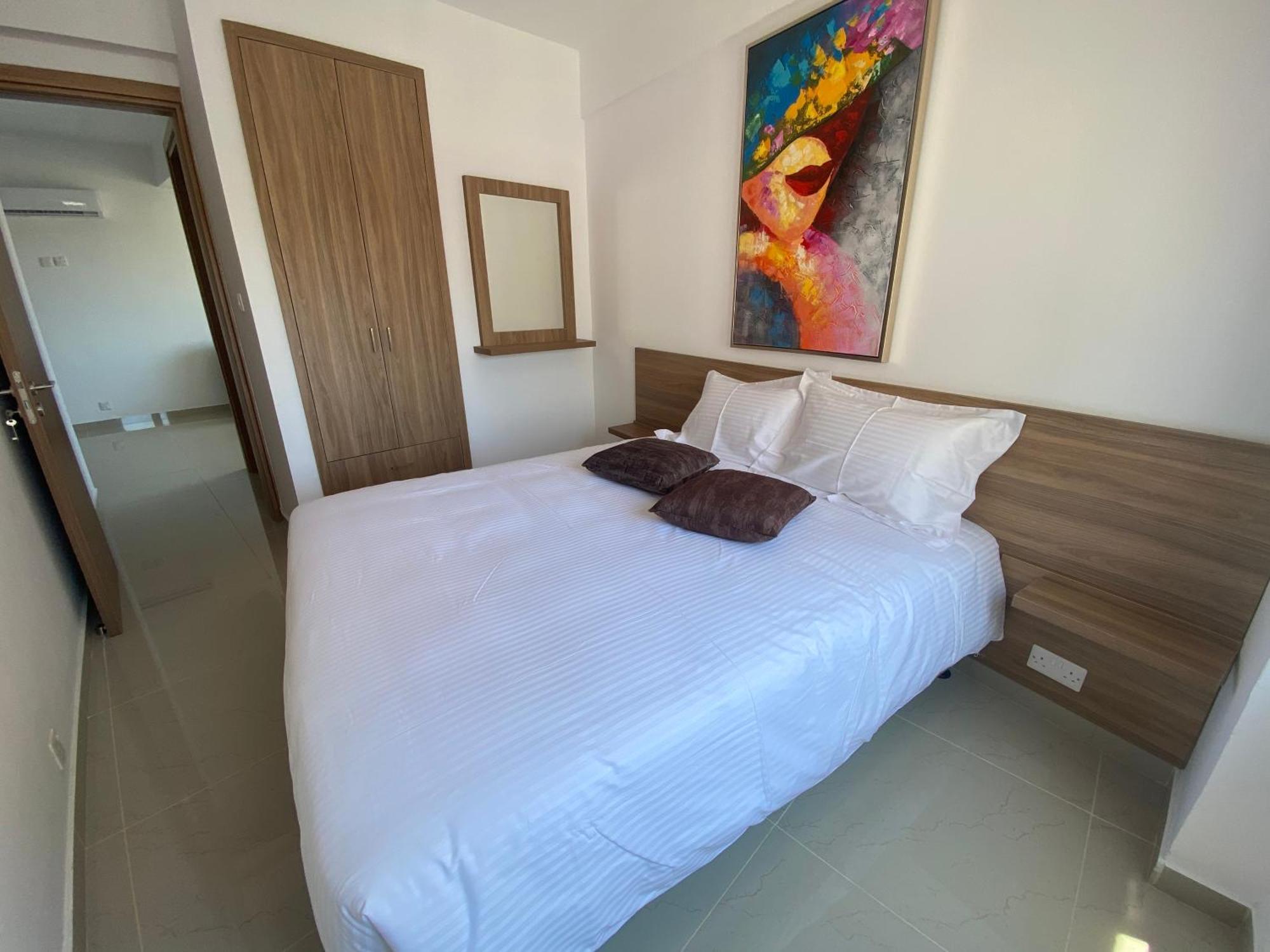 Larnaca Bay Suites Esterno foto
