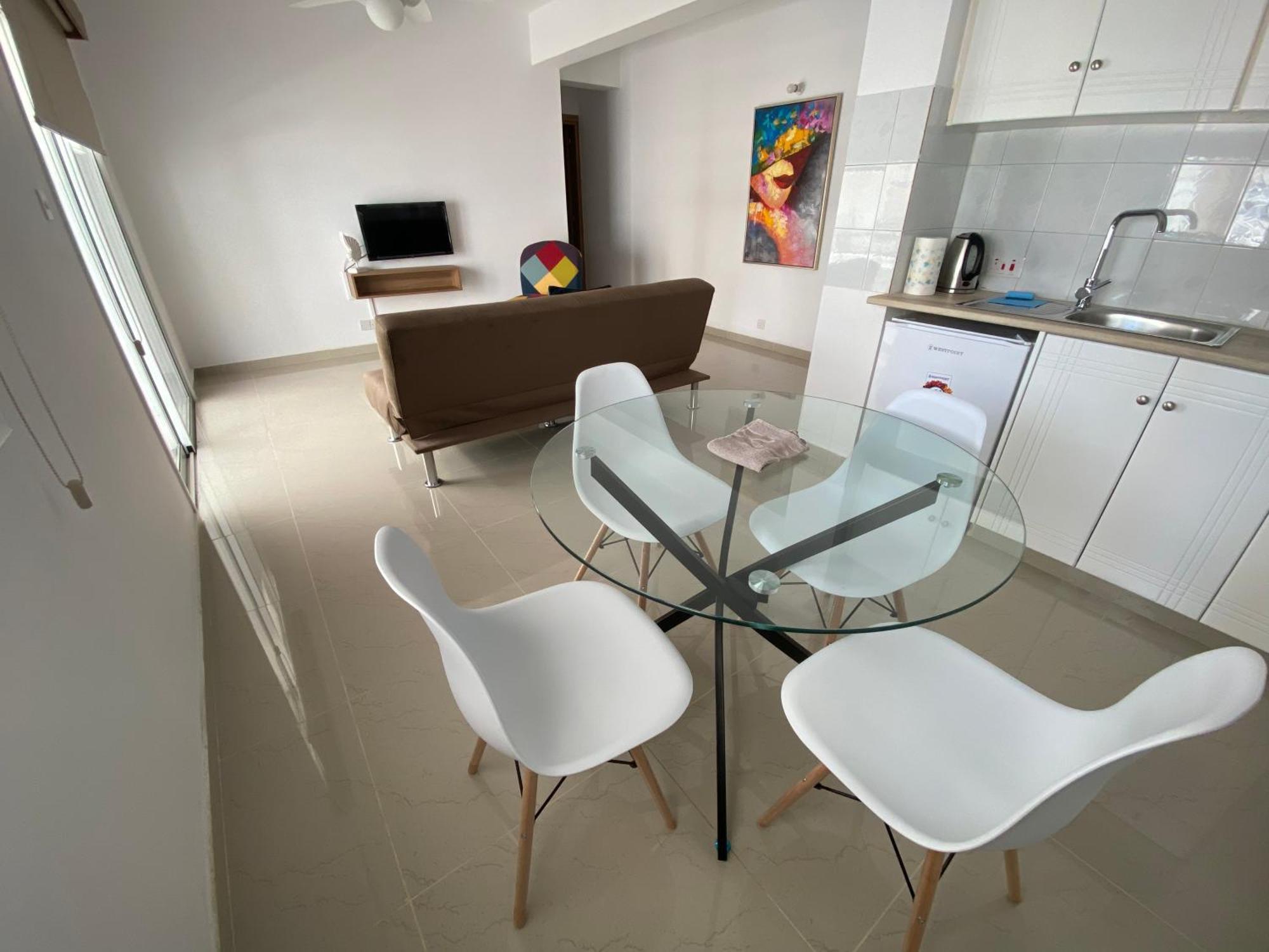 Larnaca Bay Suites Esterno foto