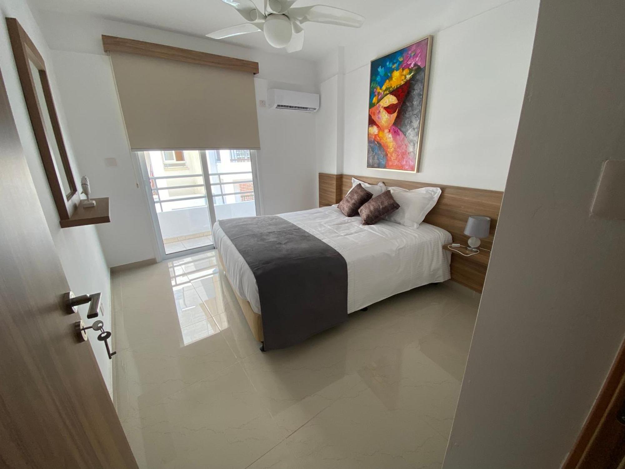 Larnaca Bay Suites Esterno foto