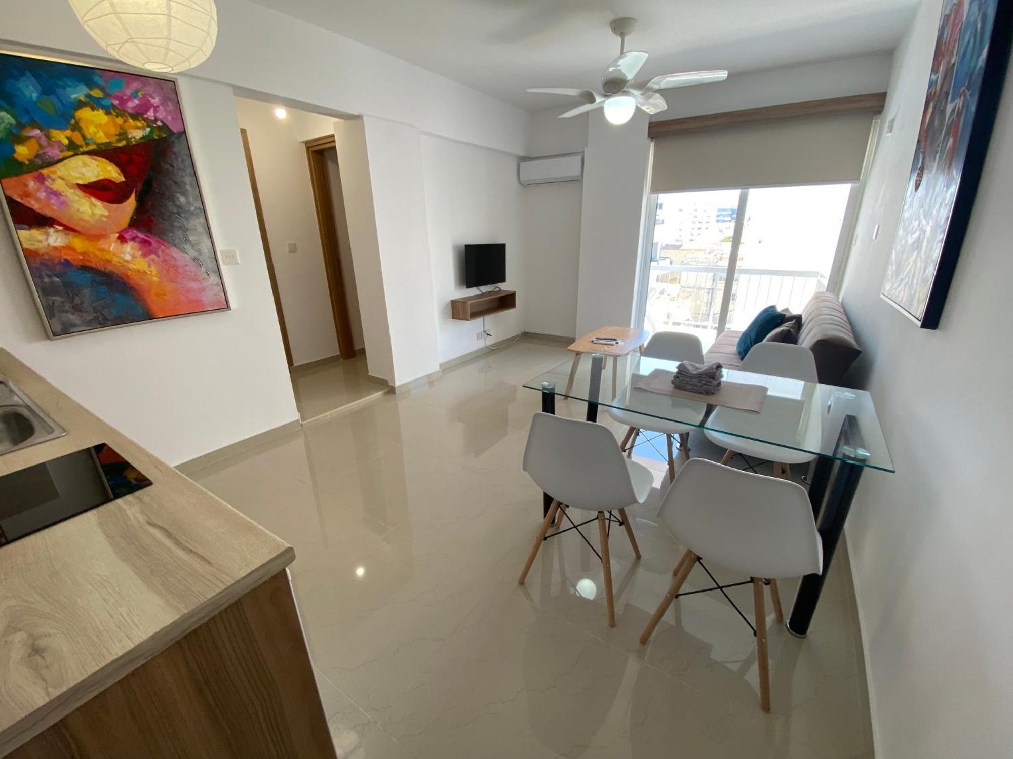 Larnaca Bay Suites Esterno foto